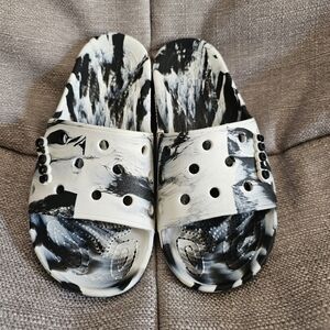 CROCS slides Black and White tiedye